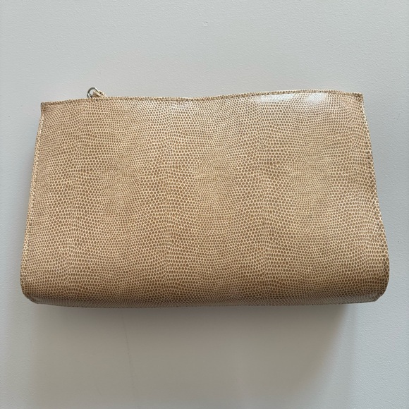 NWT Kim Rogers Cream Magnetic Closure Purse - Picture 5 of 16